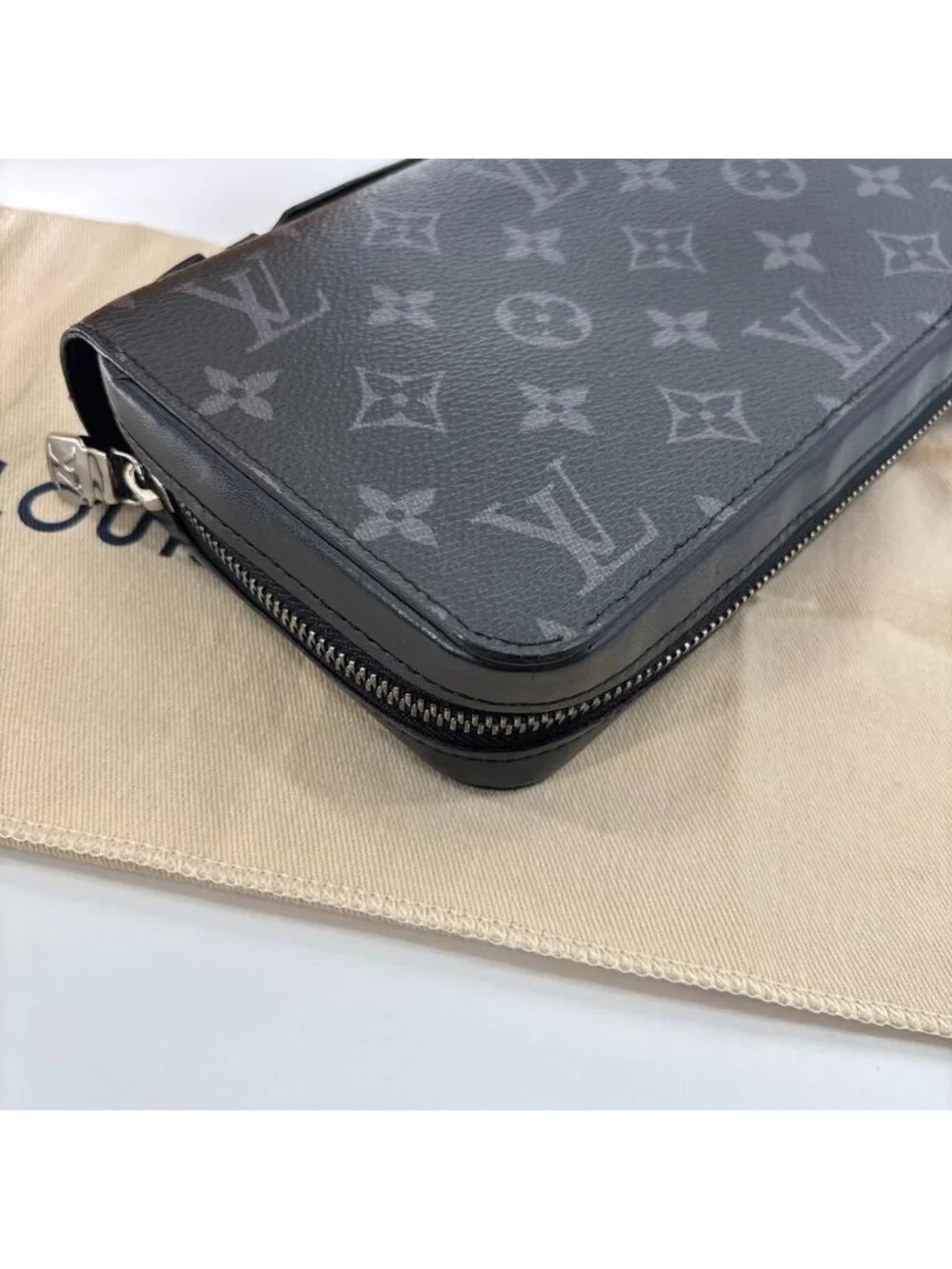 Louis Vuitton Super Zippy XL Monogram Eclipse Black Wallet